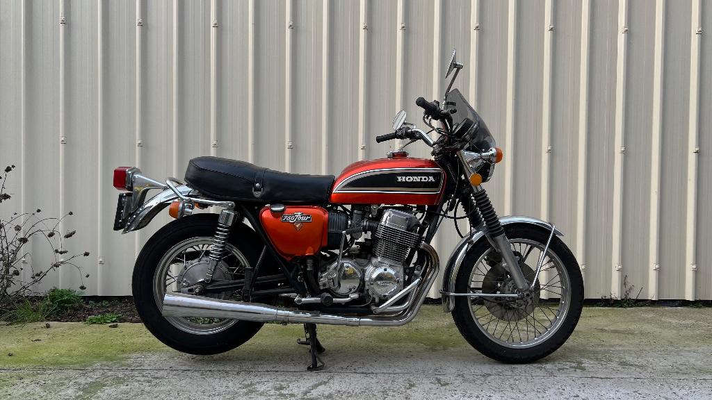 Honda CB750 1974, Motoren
