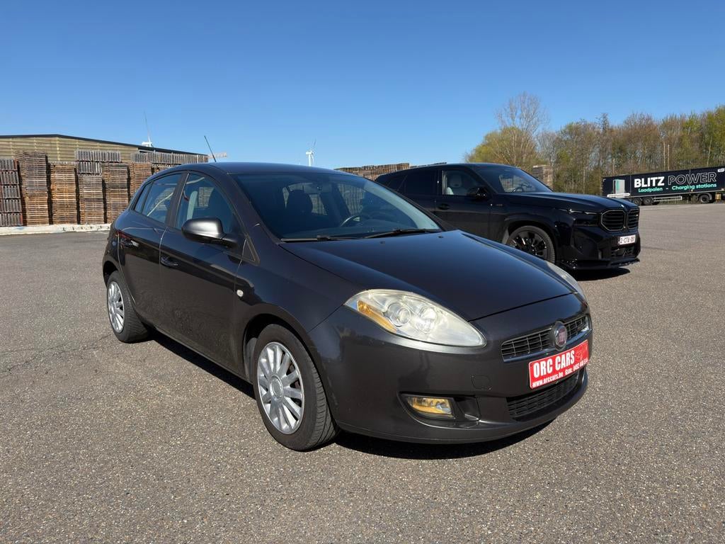 Fiat Bravo 1.6 Multijet Active, 90 kW, Stof, Zwart, 4 cilinders