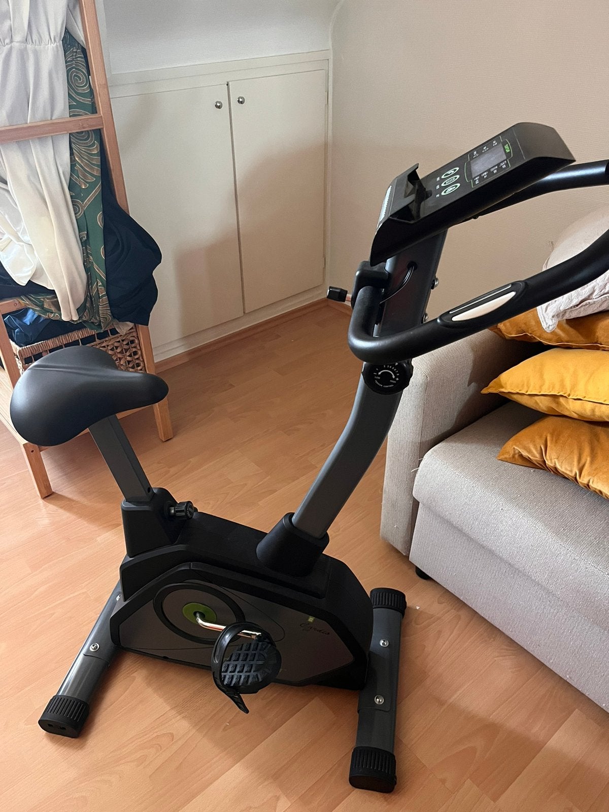 Hometrainer, Ophalen, Zo goed als nieuw, Metaal, Benen