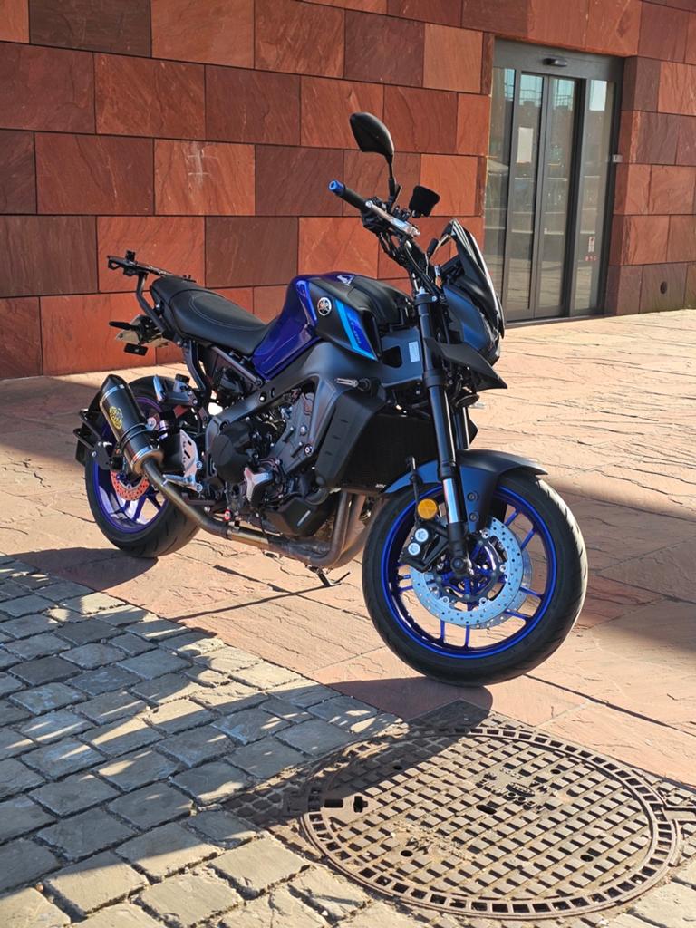 Yamaha Mt 09 2023 met volle opties, Motos, Motos | Yamaha, Permis Moto A, Occasion, Plus de 35 kW, Poignées chauffantes
