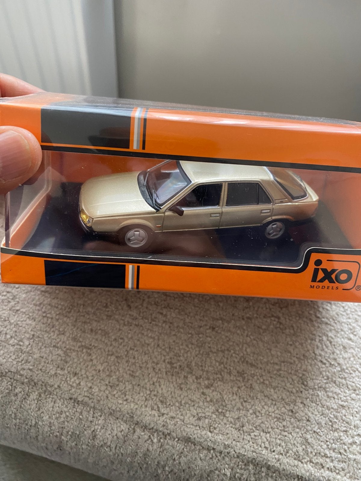 Renault 25 fase 1 1986 Ixo, Ophalen of Verzenden, Zo goed als nieuw
