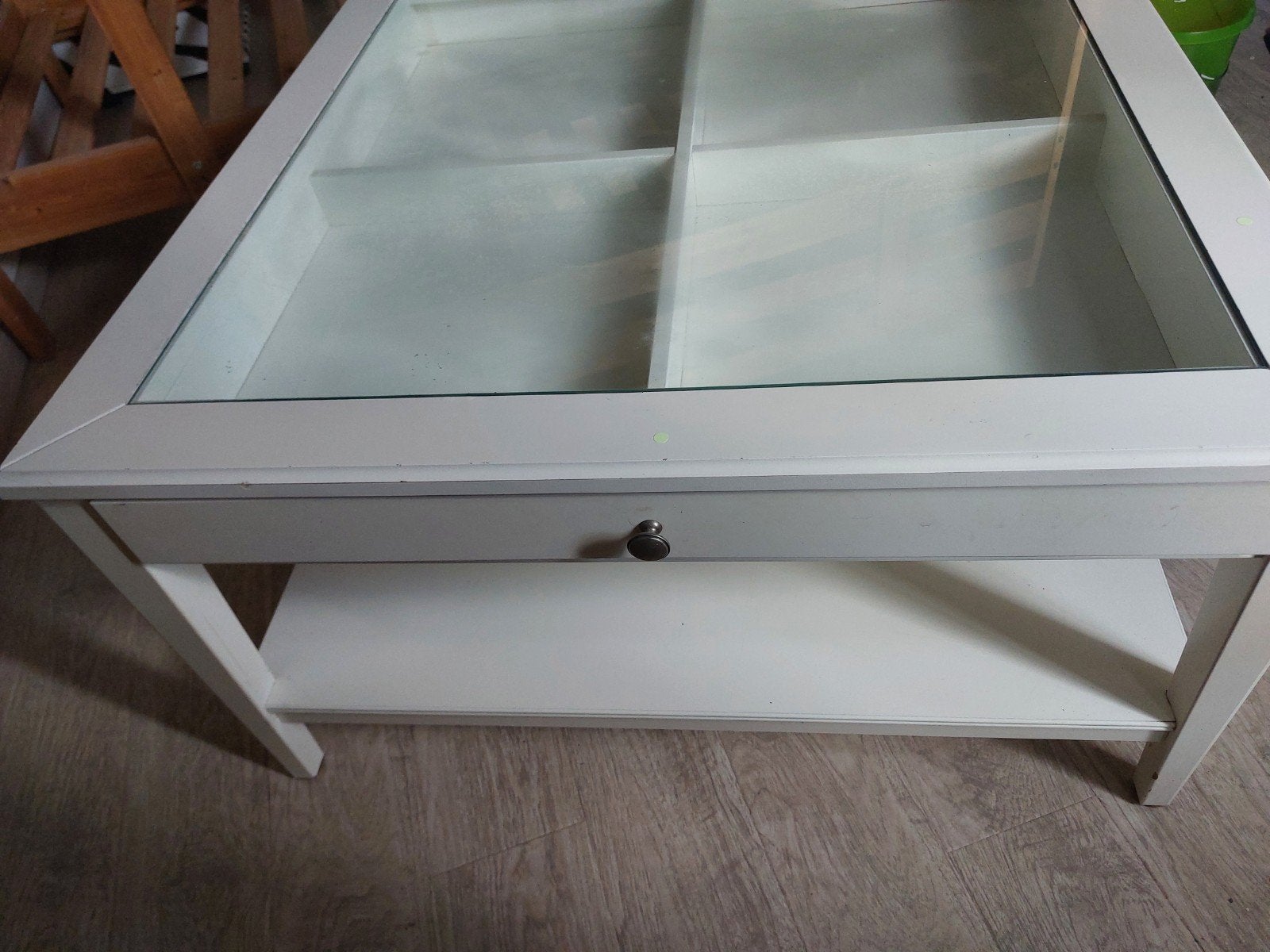 Fris wit vitrinekastje voor stenen, archief, verzamelingen, Huis en Inrichting, Tafels | Salontafels, Ophalen, 50 tot 75 cm, Vierkant