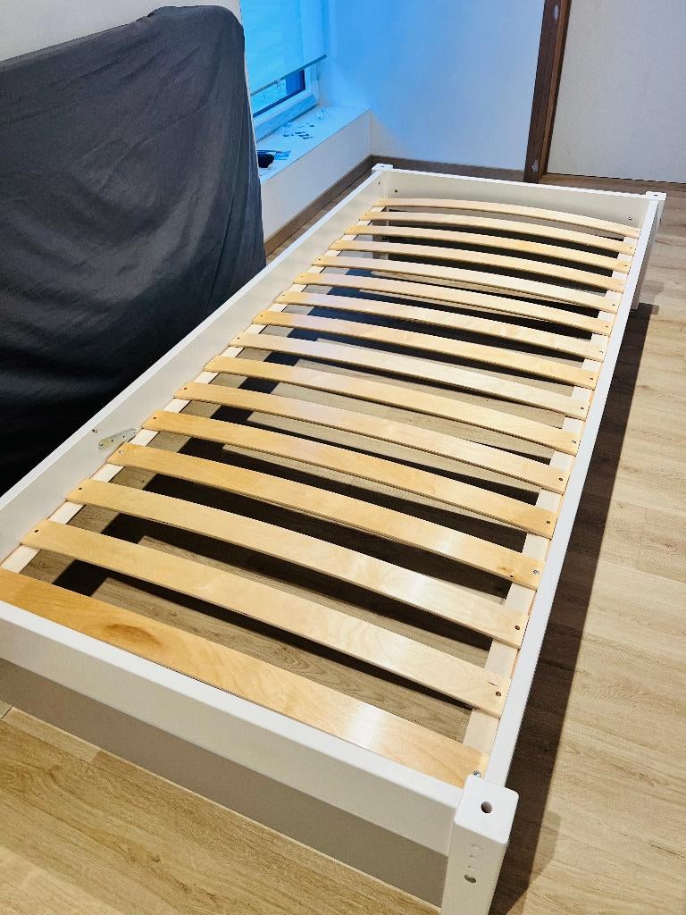 Lit enfant 90x190cm en très bon état + sommier + rangements, Ophalen, Zo goed als nieuw, 180 cm of meer, 85 tot 100 cm
