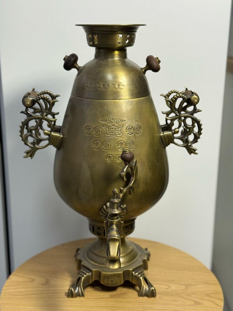 Samovar met stempels, Antiek en Kunst, Antiek | Brons en Koper, Ophalen of Verzenden