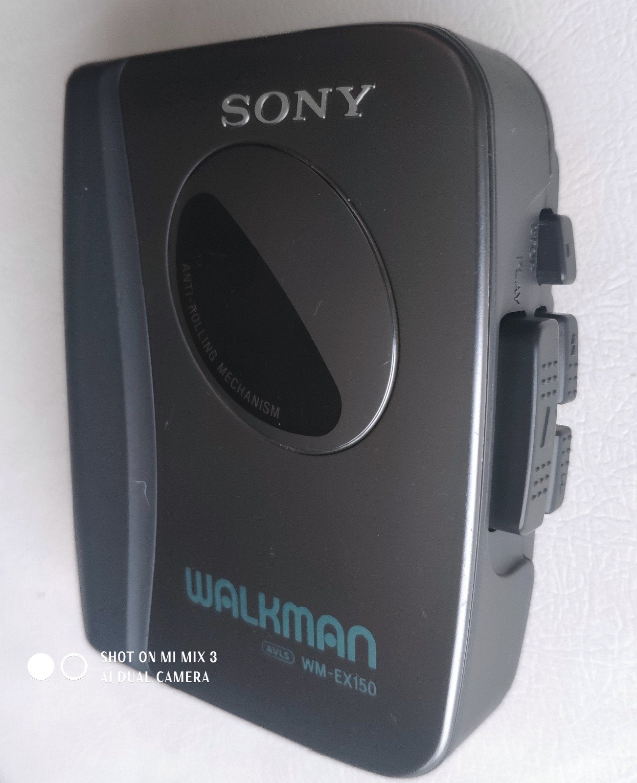 Sony Walkman WM-EX150
Année 1995.

️ Courroie neuve
️ test, Audio, Tv en Foto, Ophalen of Verzenden