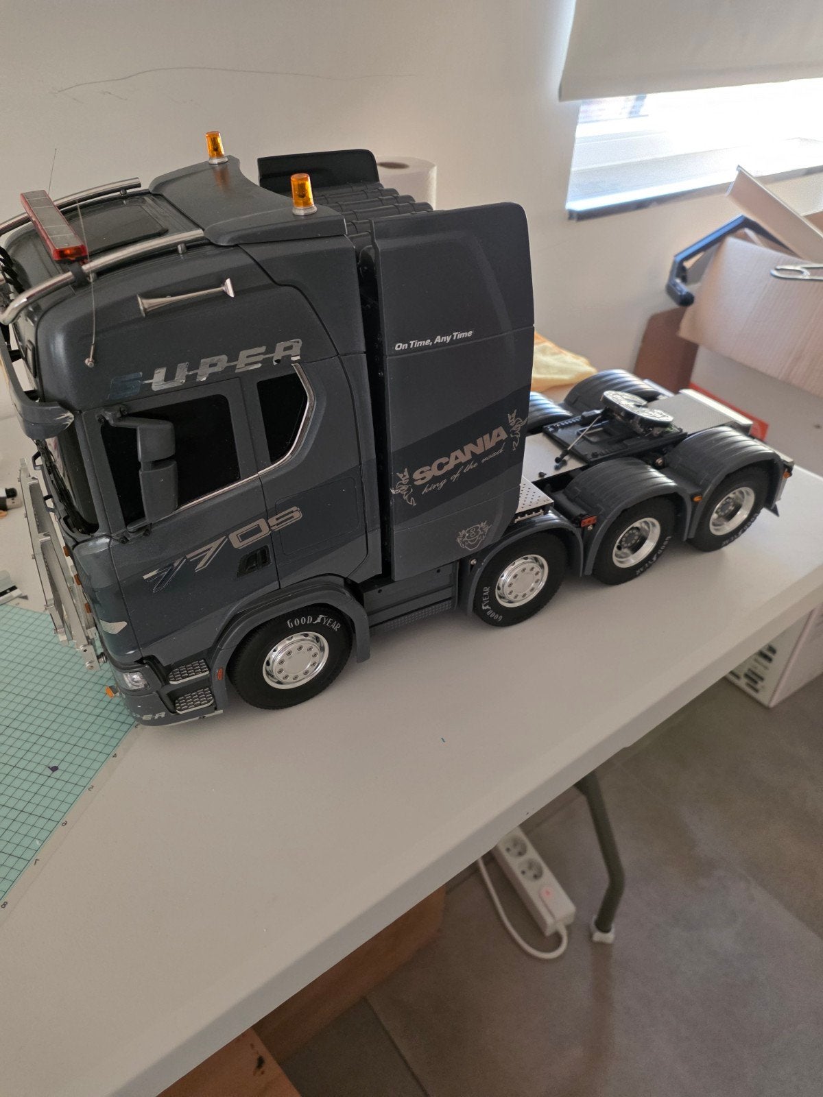 Scania 770s zwaartransport 1:14 RC, Kinderen en Baby's, Ophalen