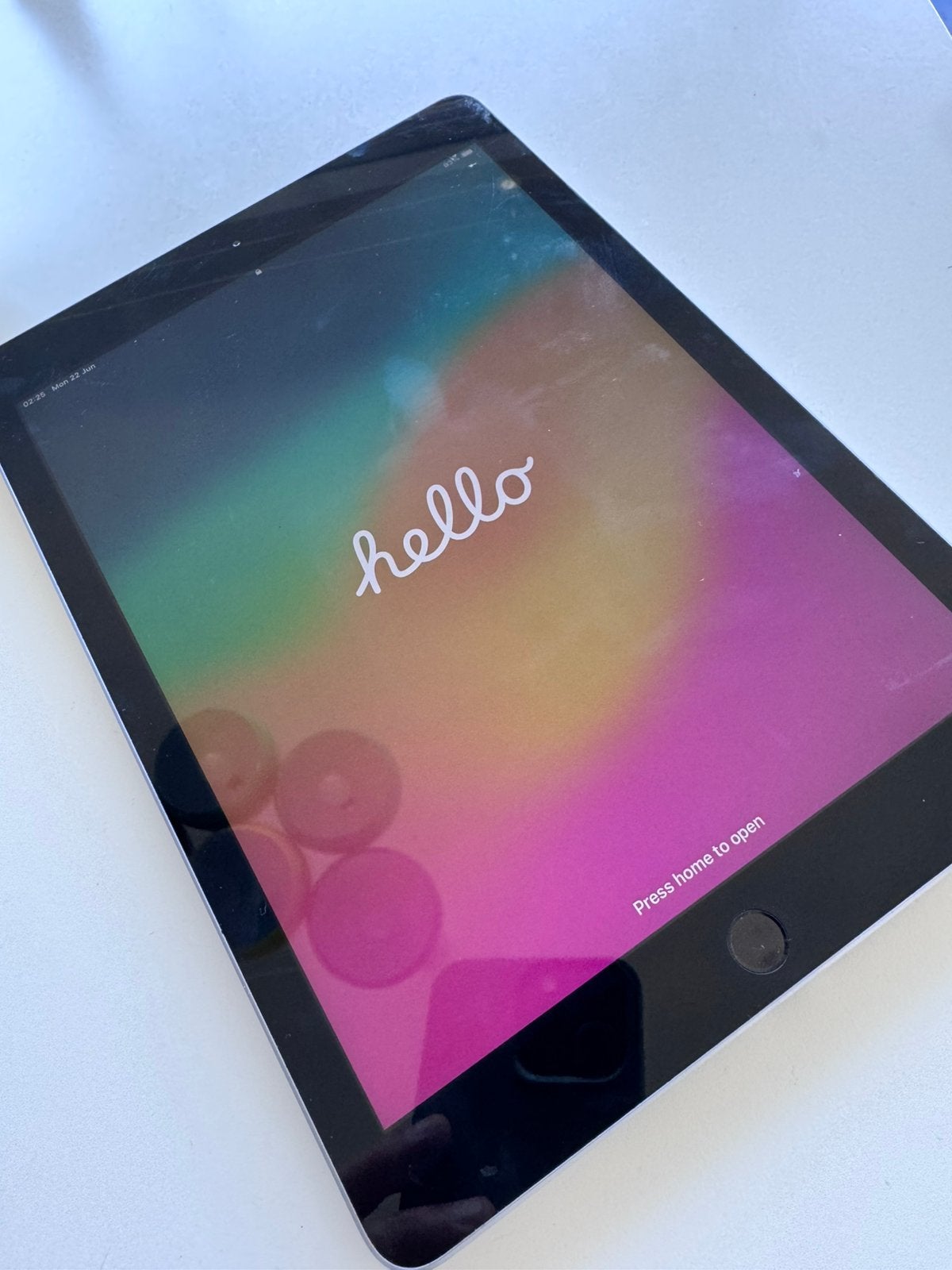iPad 6. Wi-Fi 32 Go, Enlèvement, Comme neuf