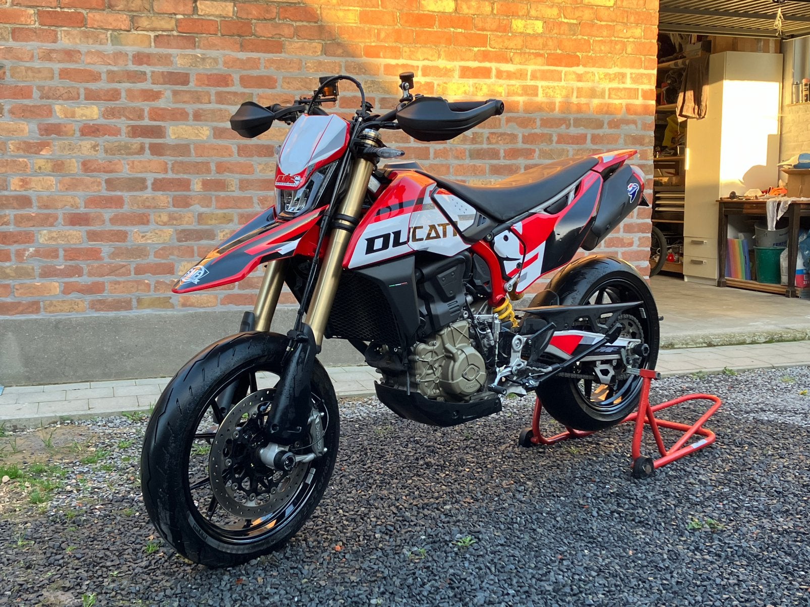 Ducati 698 Hyper Mono, Motos, Permis Moto A, 1 cylindre, Manuelle, Neuf