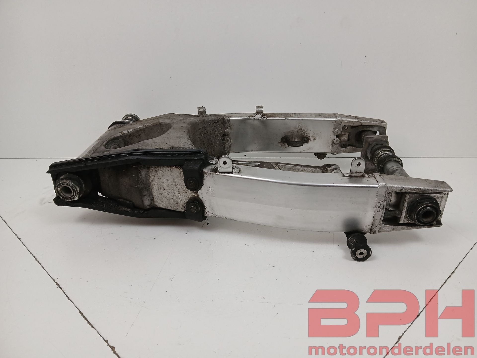 Achterbrug Suzuki GSX-R 600 SRAD 1996 t/m 2000 achtervork GS, Gebruikt, -, -, Ophalen of Verzenden