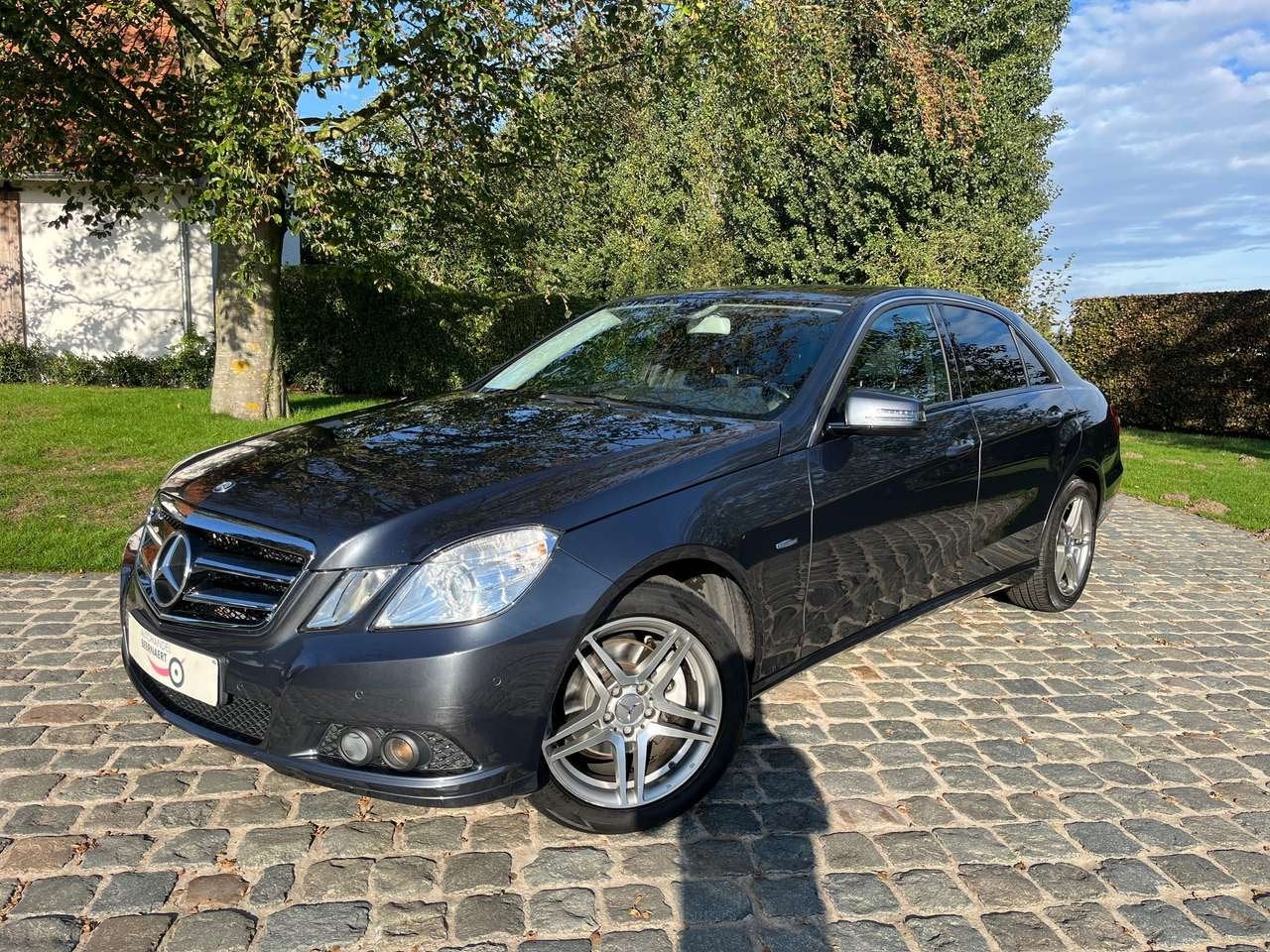 Mercedes-Benz E 200 CDI BE/121400km/Navi/Cruise/Pdc/Clima/H, Auto's, Zwart, 4 cilinders, Bedrijf, Parkeersensor