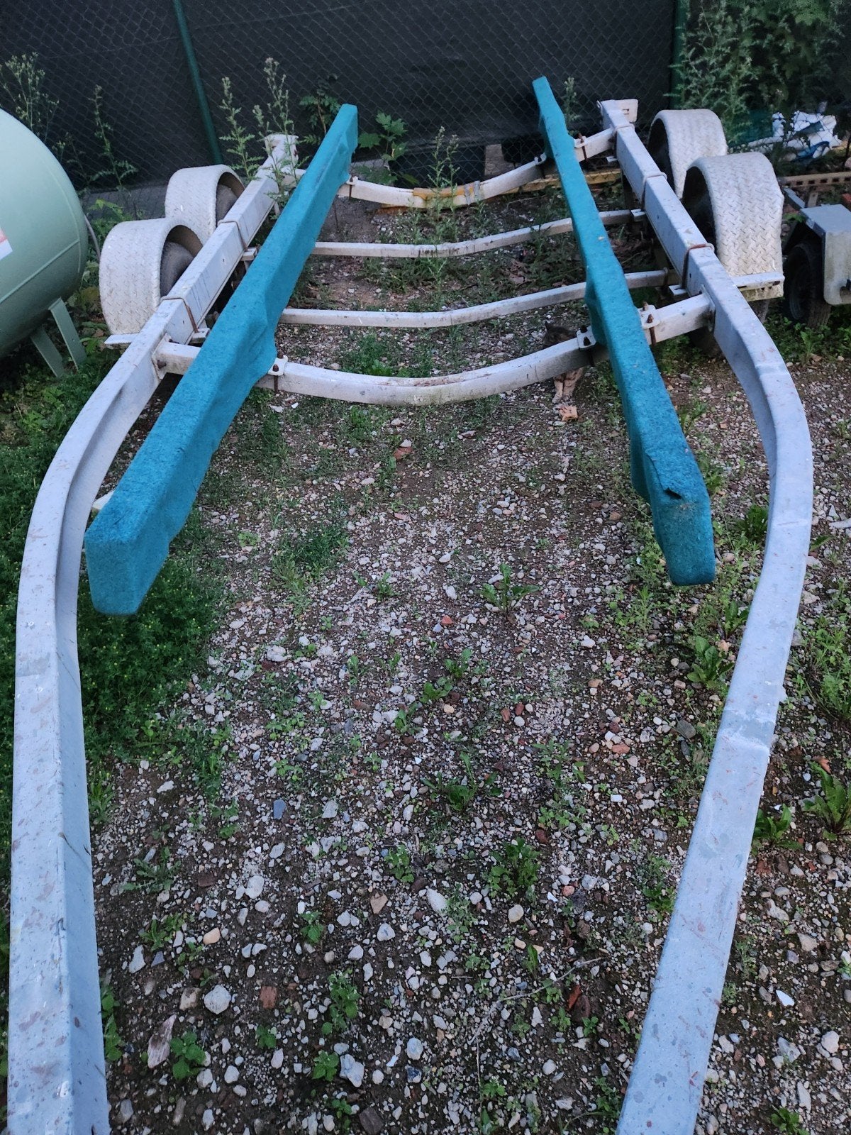 Stallingstrailer boot, Ophalen