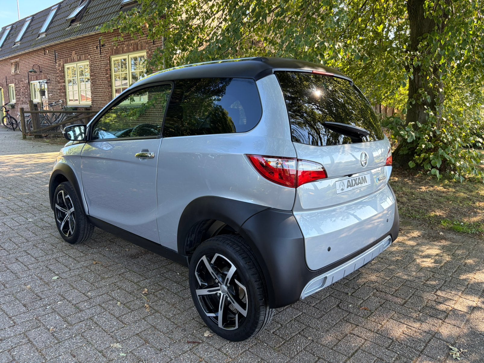 Aixam e-Crossover Premium | Électrique | 2022 | CarPlay, Divers, Autres marques, 46 km ou plus, Enlèvement ou Envoi, 16 km/h ou plus