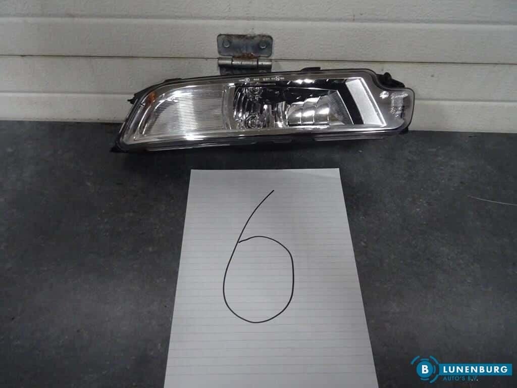 Rechter mistlamp VW Passat 2015, -, -, -