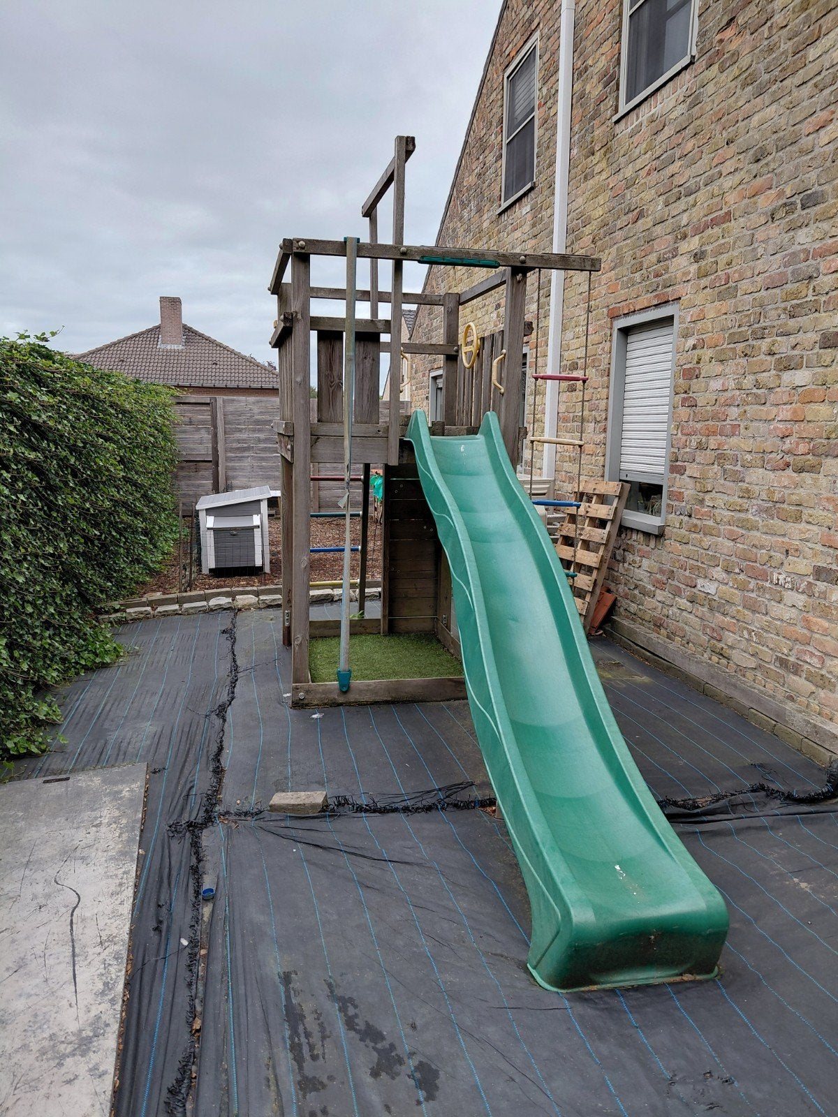 houten klimtoren met glijbaan, Kinderen en Baby's, Ophalen, Gebruikt, Glijbaan