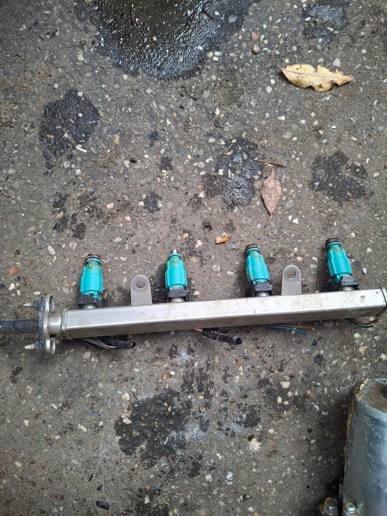 Injectorrail voor hyundai i20 1.2 benzine, Ophalen, Gebruikt, Hyundai