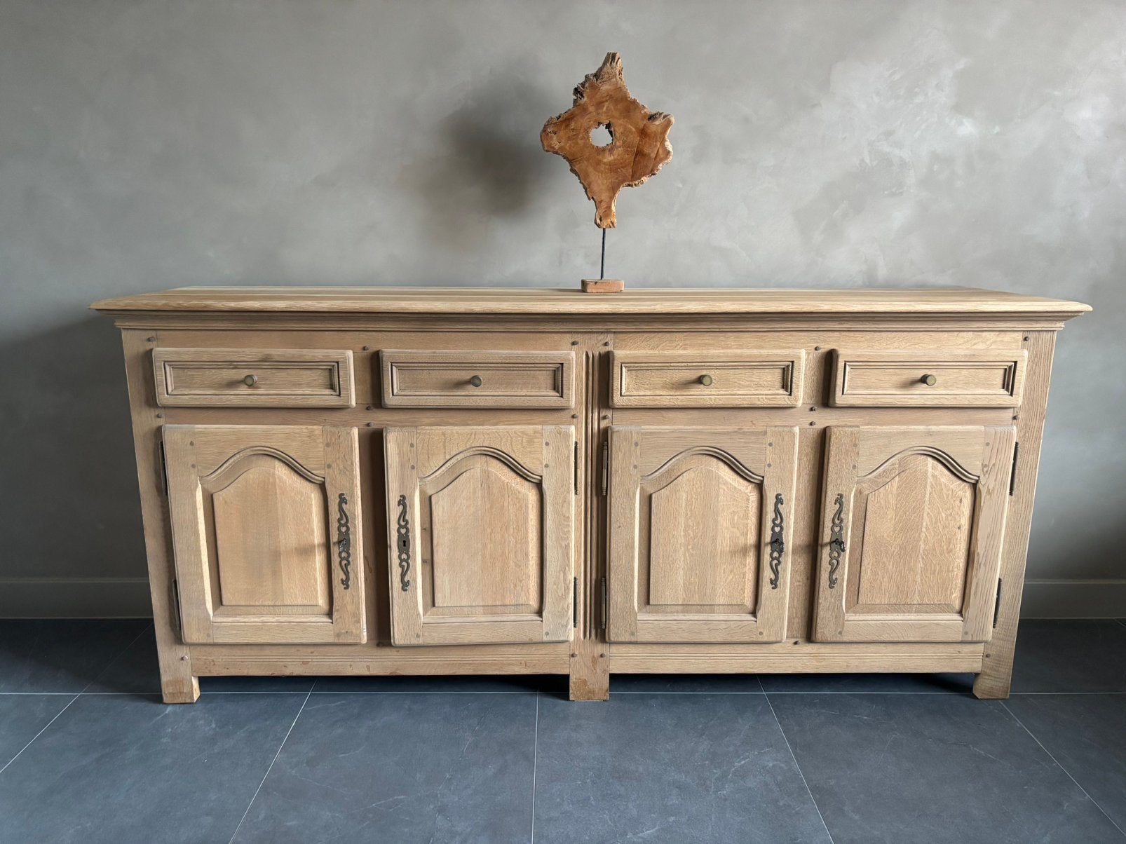 Massieve eiken dressoir, Huis en Inrichting, Ophalen, Zo goed als nieuw