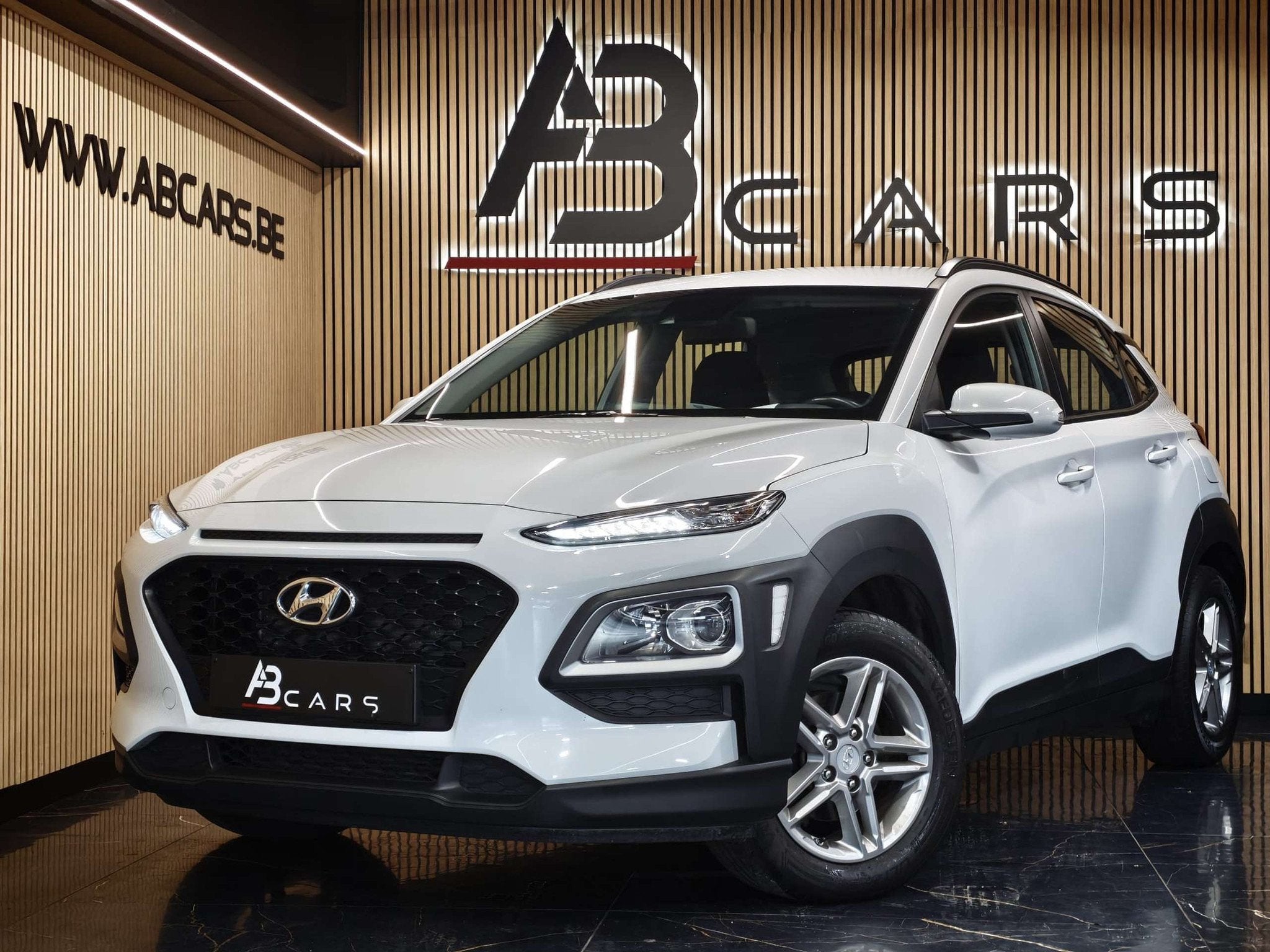 Hyundai KONA 1.0 T-GDi * GARANTIE 12 MOIS * 1ER PROP *, Autos, Achat, 998 cm³, Euro 6, Entreprise