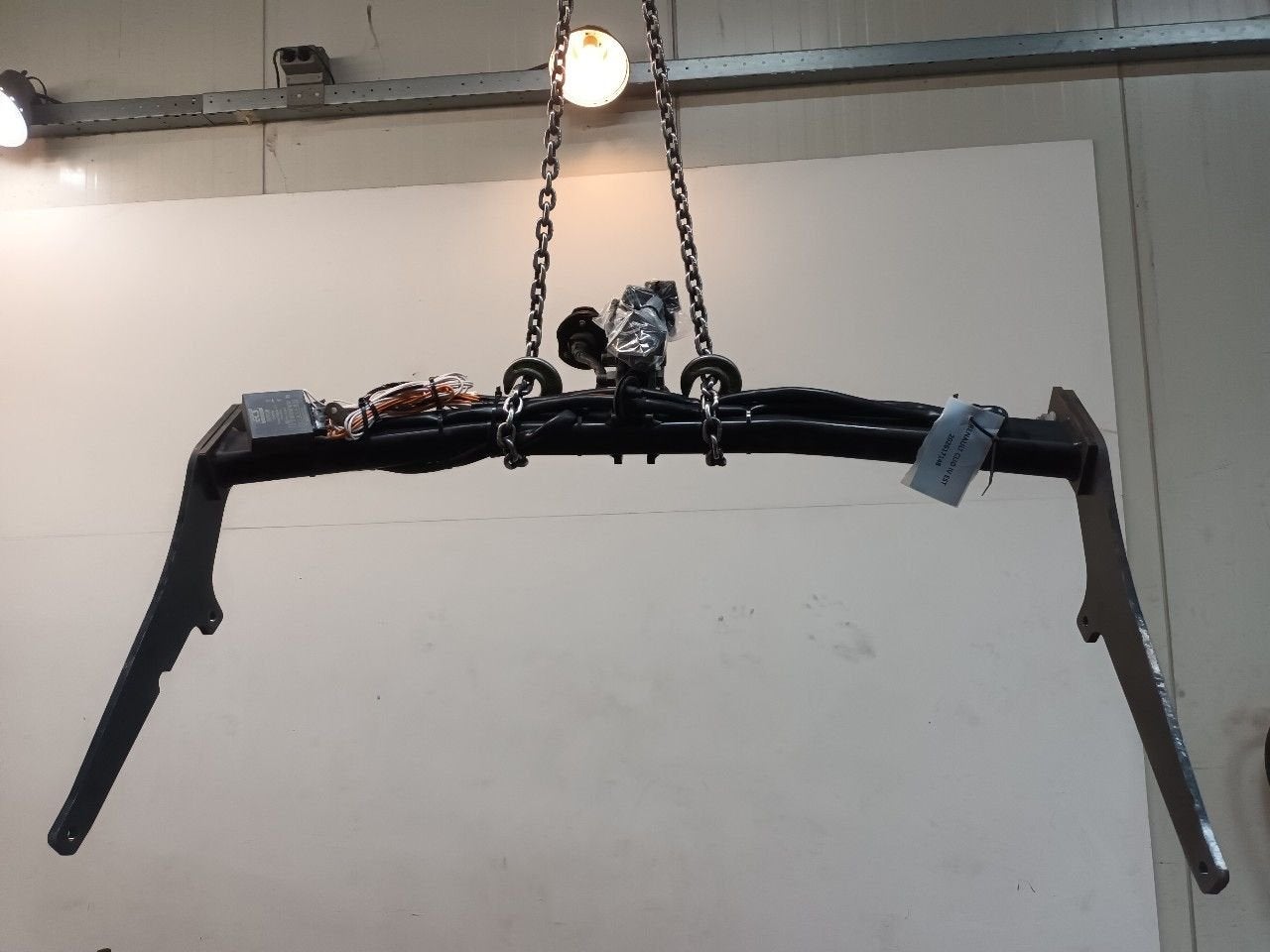 Trekhaak Renault Clio, Auto-onderdelen, Van der Ven Autorecycling B.V., Herkomst onderdeel bekend, Onderdelen@venauto.nl, Ettenseweg 76, 4706 PB Roosendaal, The Netherlands