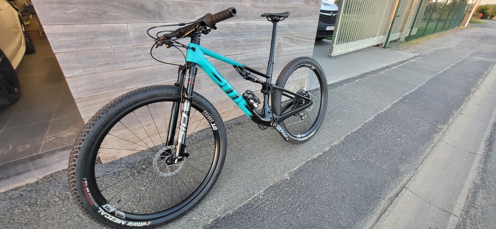 Bmc fourstroke 01 one, Fietsen en Brommers, Ophalen