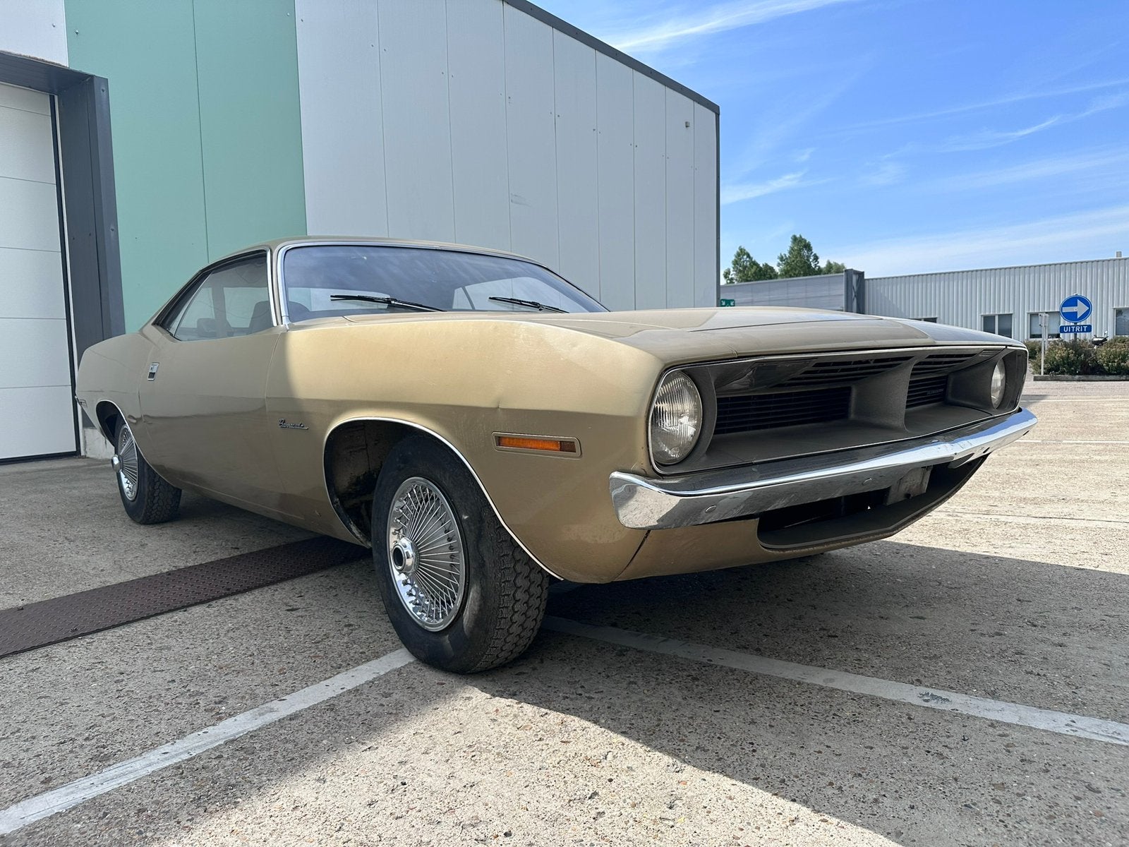 Plymouth Barracuda 1970 - slant 6 - origineel Belgische auto, Auto's, Achterwielaandrijving, Zwart, Overige kleuren, Leder