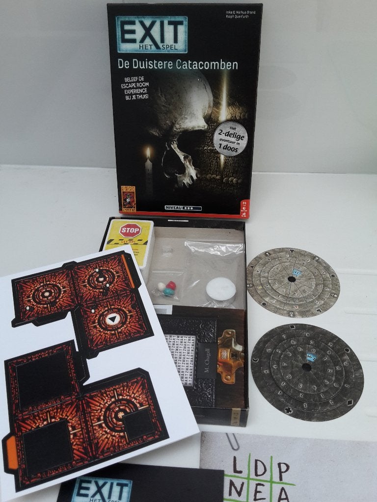 Nieuw spel Exit De Duistere Catacomben, 1-4 s, + gratis demo, Ophalen of Verzenden, Nieuw, 999 Games