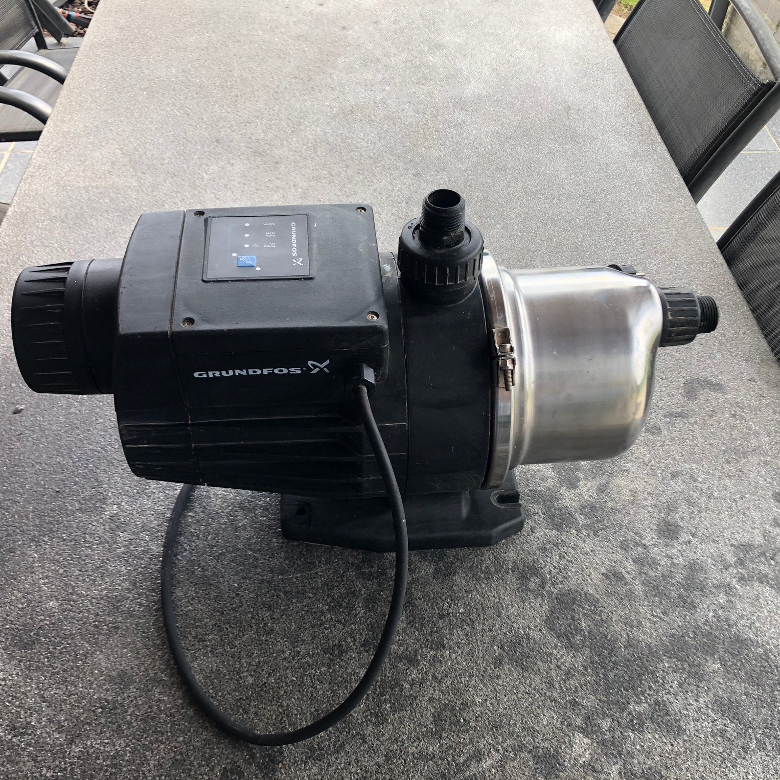 Grundfos MQ3-45 hydrofoorpomp – defect / lek – werkt nog, Ophalen, Gebruikt, Inox, Overige typen