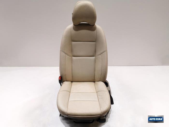 Siège gauche d'un Volvo V50, -, 3 mois de garantie, Utilisé, -
