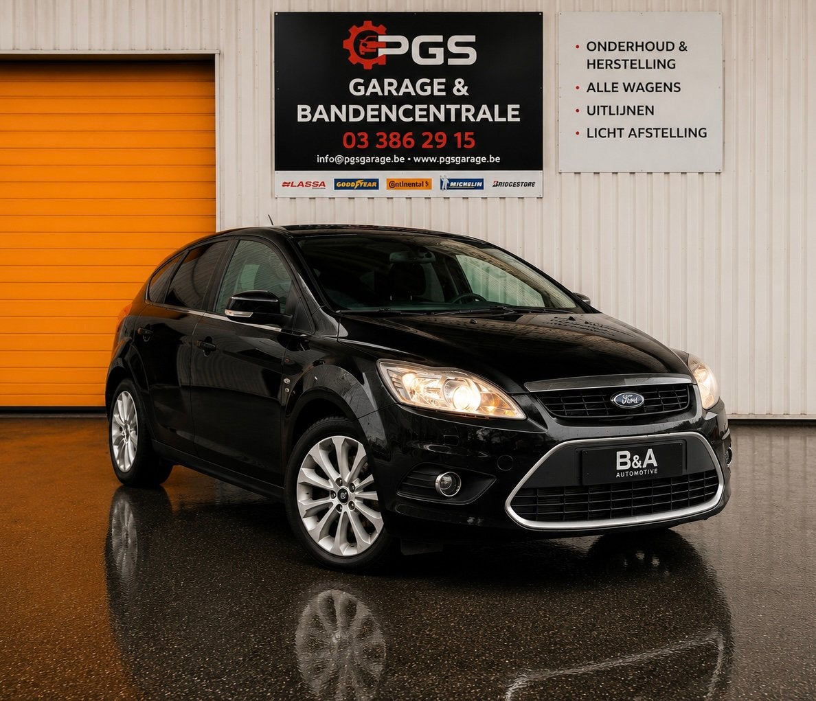 Ford focus Ghia 2.0i Automaat / gekeurd voor verkoop, Auto's, Ford, Stof, Beige, 4 cilinders, 0 kg