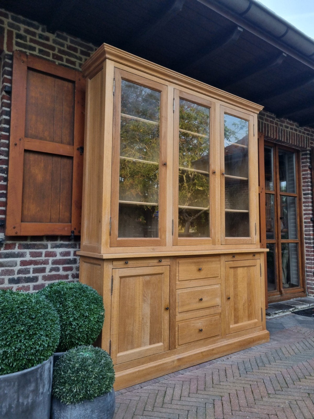 eiken flamant buffetkast/vitrinekast ART:196/26, Ophalen, 200 cm of meer, ., Eikenhout