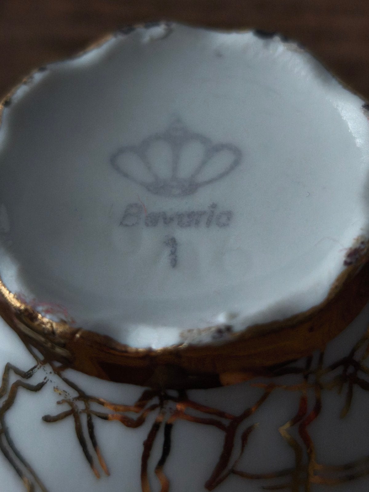 servies mokka, Enlèvement