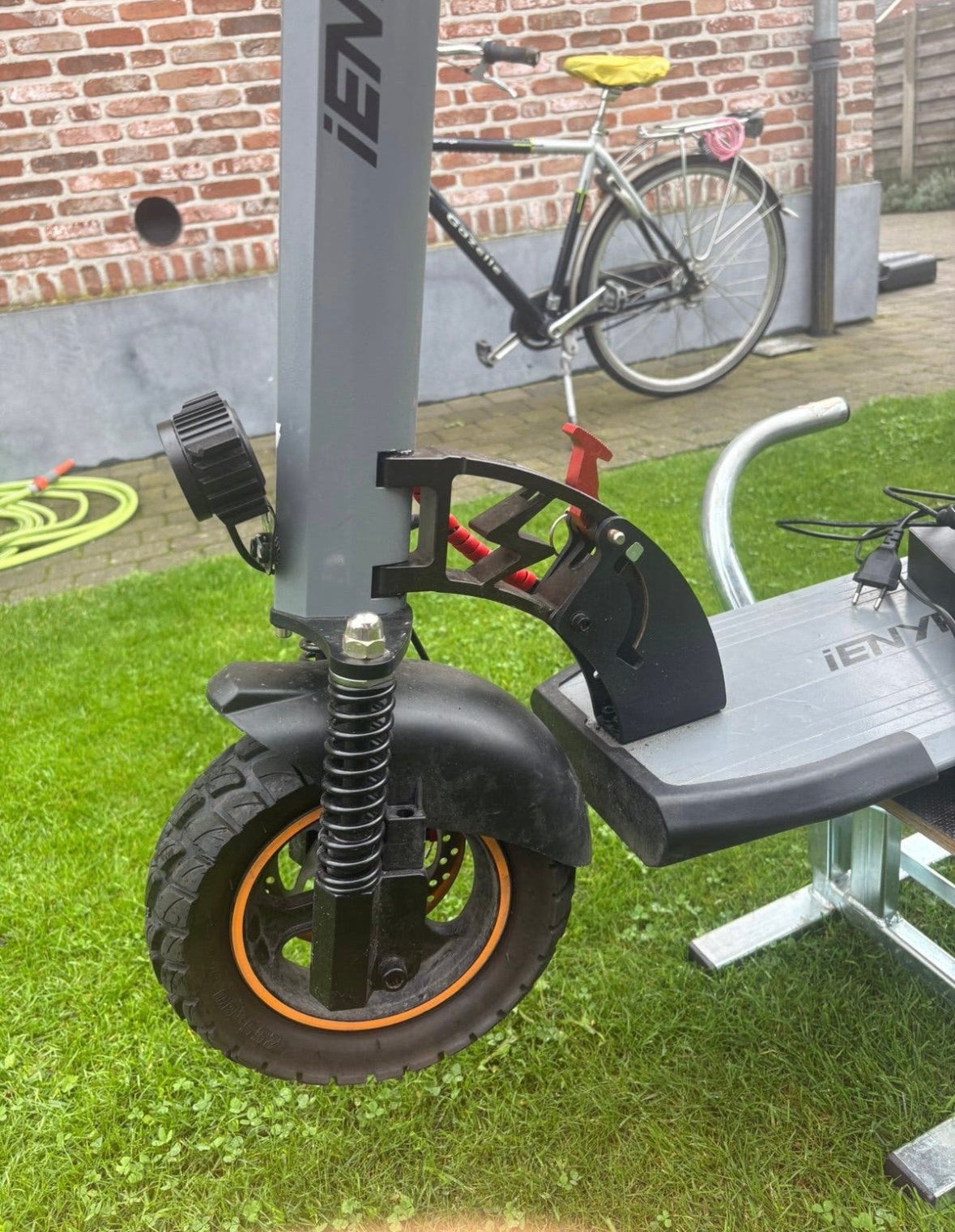 Trottinette électrique, Enlèvement ou Envoi, Comme neuf