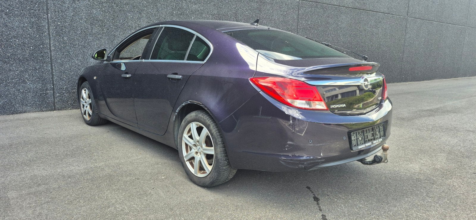 Opel Insignia *met bijna alle geleverde opties*, Voorwielaandrijving, Beige, Leder, Bedrijf