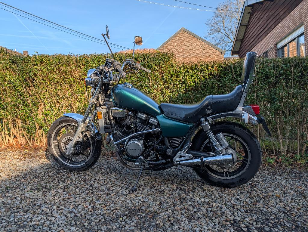 Honde VF 750 C - Oldtimer, Permis Moto A, 750 cm³, Occasion, Plus de 35 kW