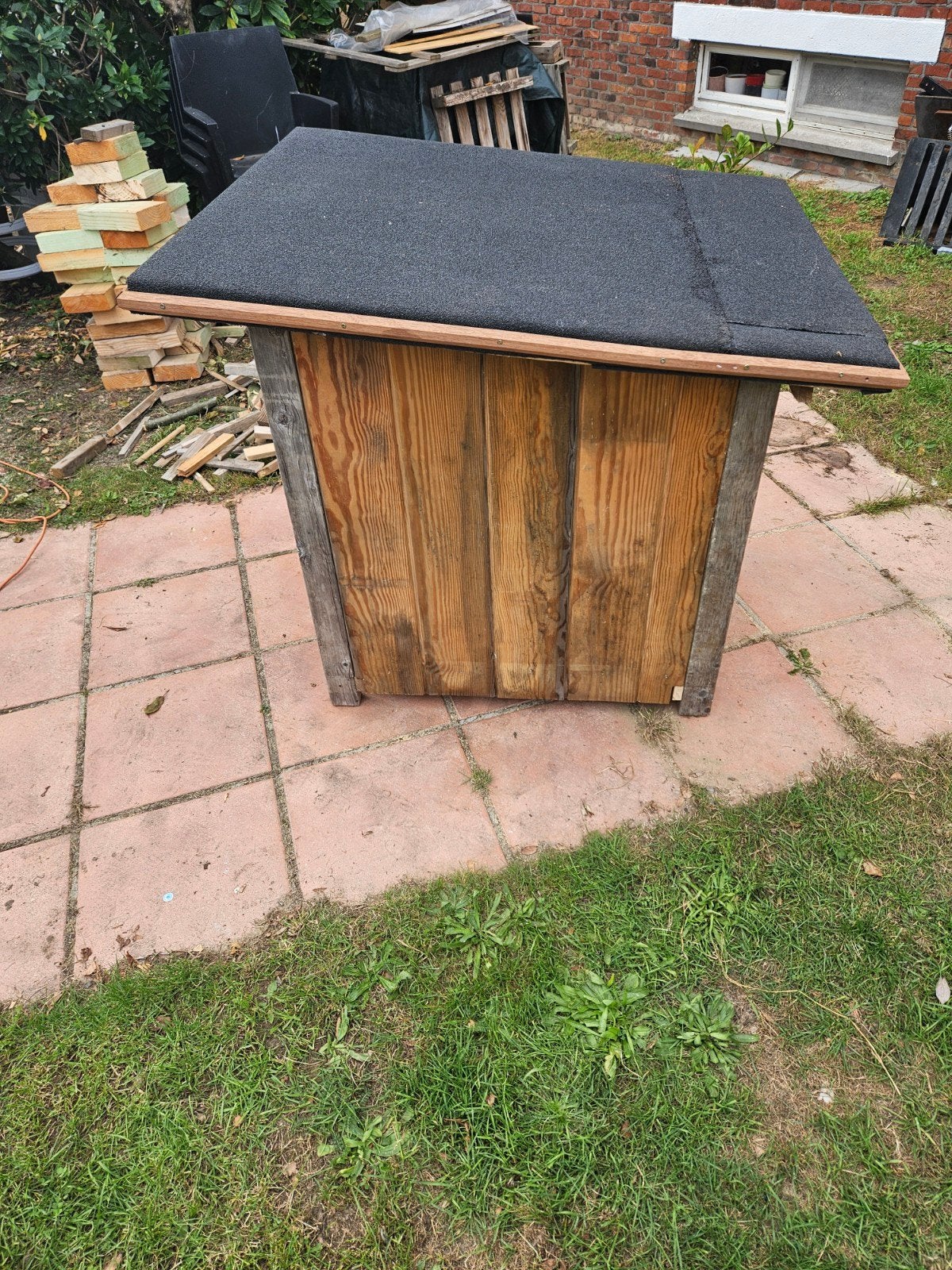 Niche pour chien peu utilisée avec nouveau toit unique, Enlèvement, Niche à chien