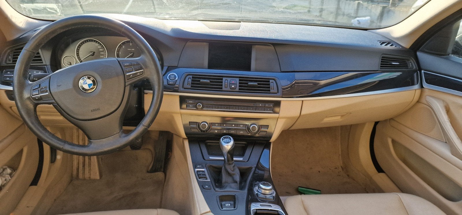 bmw f10 520d 2012 manual 120kw, Autos, Euro 5, Beige, Particulier, Tissu