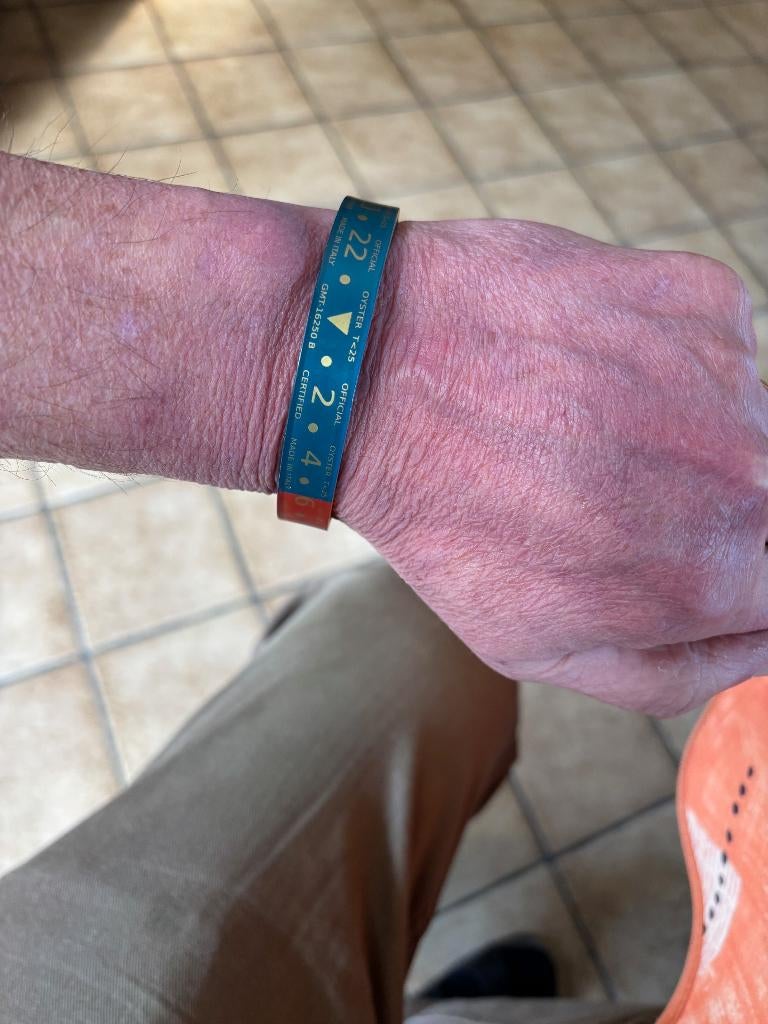 Bracelet Speedometer Official – Édition Hommage "Pepsi", Verzamelen, Ophalen, Zo goed als nieuw, Gebruiksvoorwerp