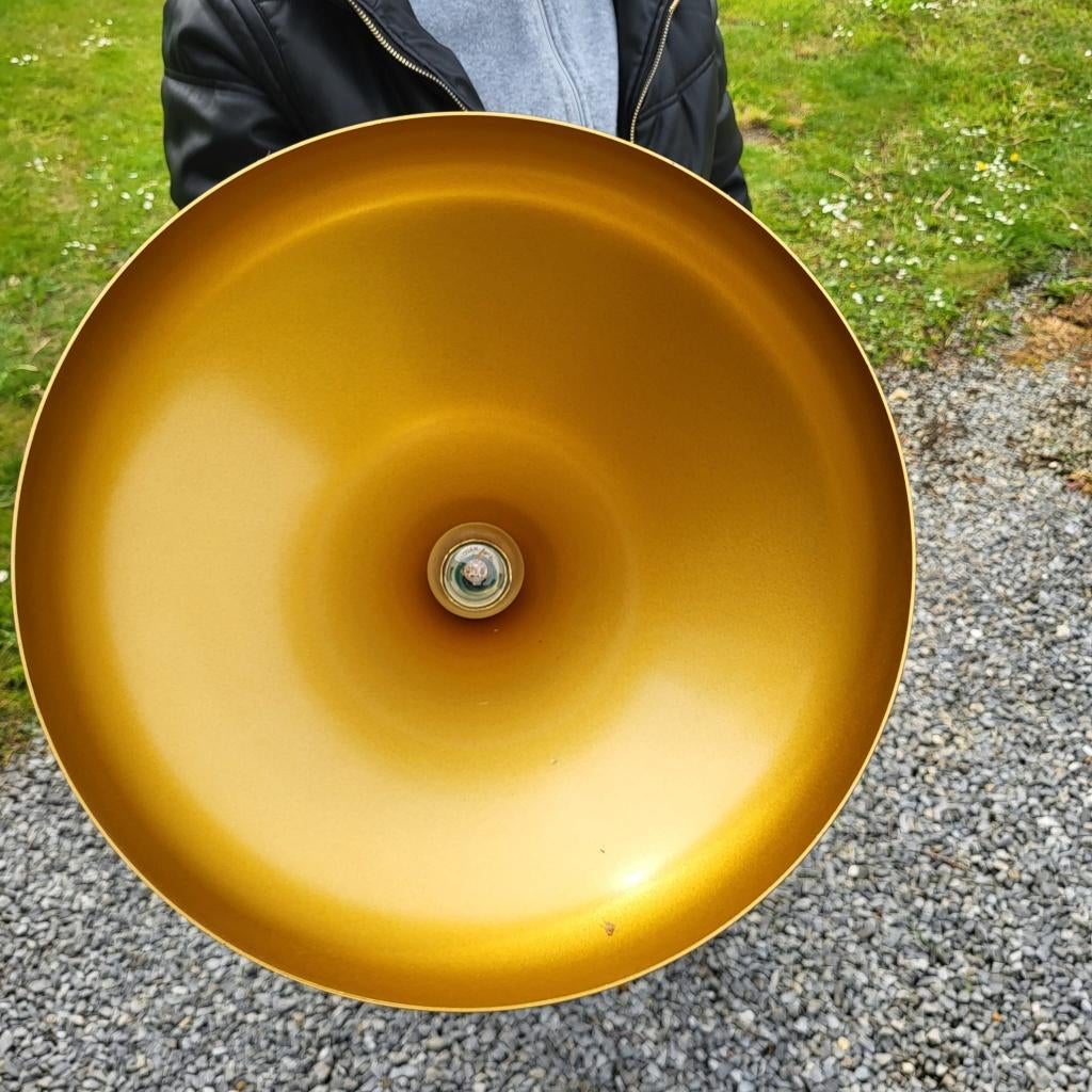 Allerlei lusters en verlichting, Ophalen