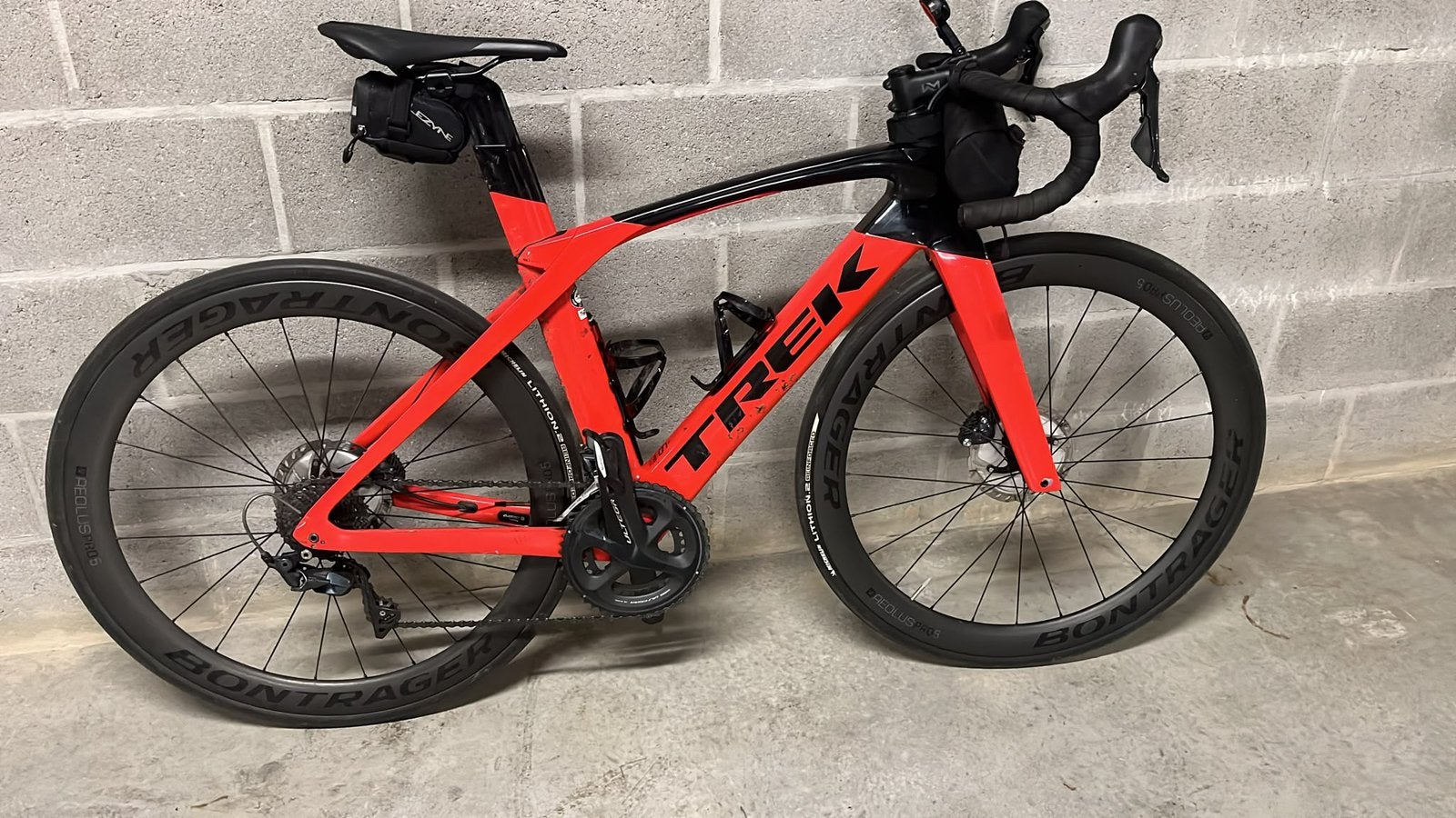 🚴‍♀️ TE KOOP – TREK MADONE CARBON RACEFIETS, Ophalen, Zo goed als nieuw, Carbon