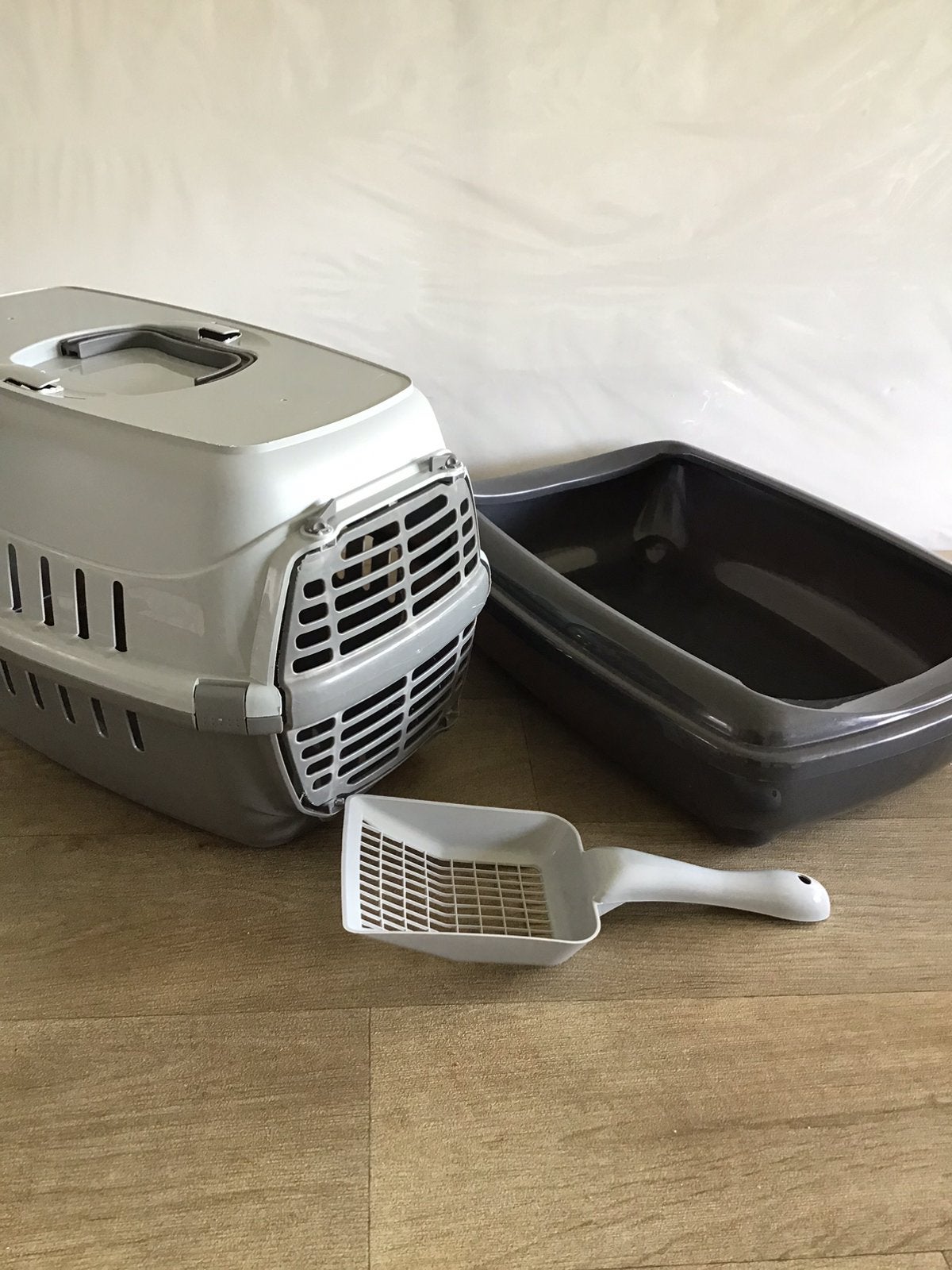 Transportbox en kattenbak en schepje, Dieren en Toebehoren, Ophalen, Zo goed als nieuw