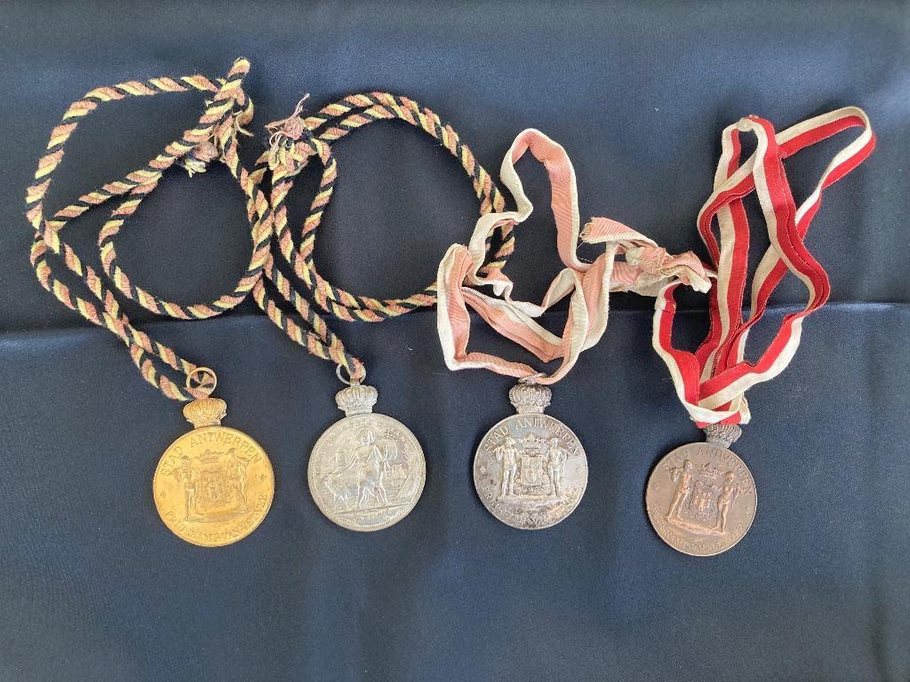 Medaille prijskamp vet vee Antwerpen, Ophalen of Verzenden, Brons