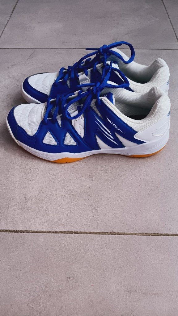nieuwe sportschoenen, Kinderen en Baby's, Kinderkleding | Schoenen en Sokken, Ophalen, Sportschoenen, Nieuw, Decathlon