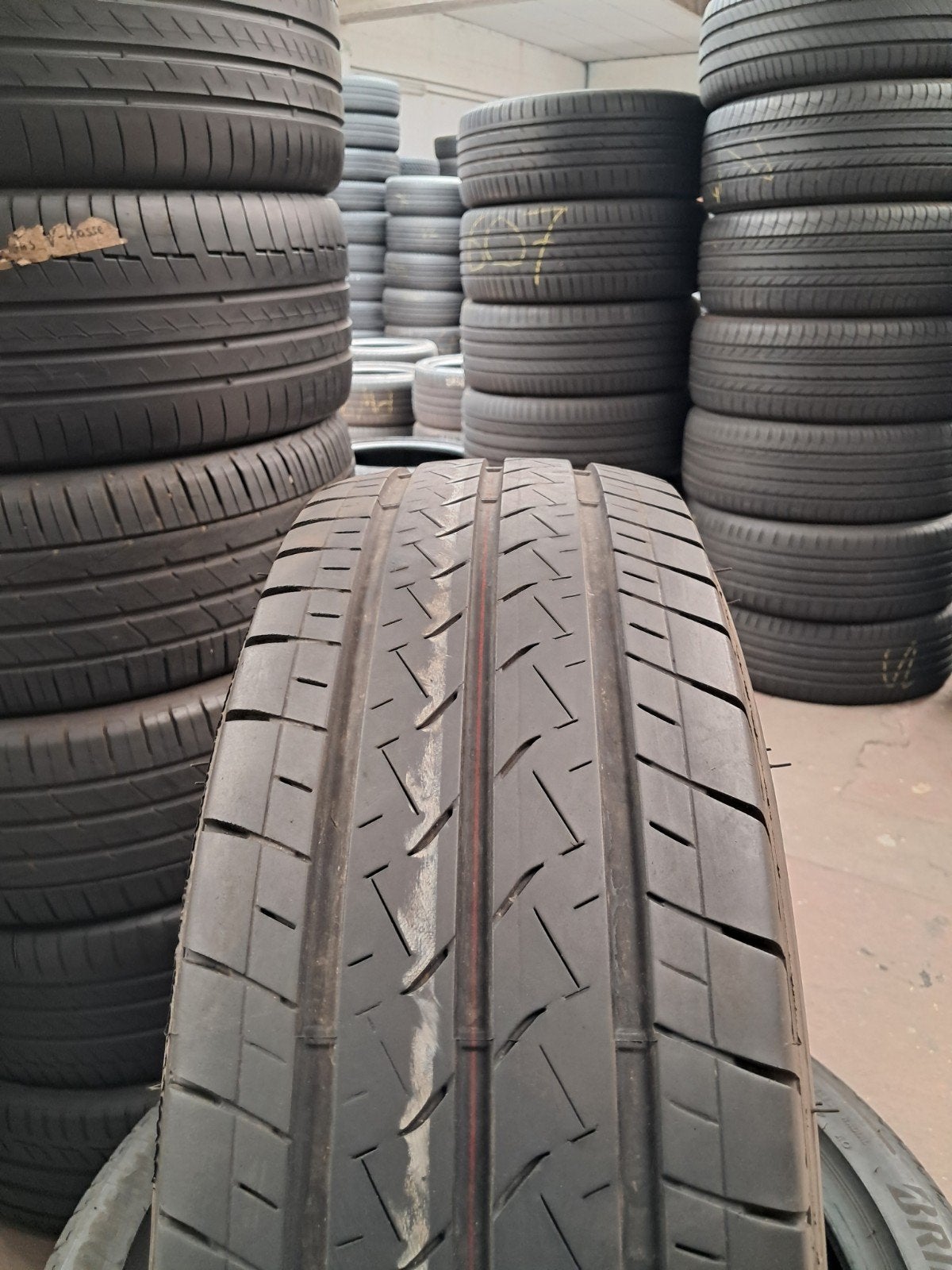 22565r16c 225 65 r16c 225/65/r16c BRIDGESTONE avec montage