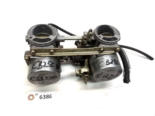 CB250 nighthawk 1996 - 2000 Honda Carburator D1-49727