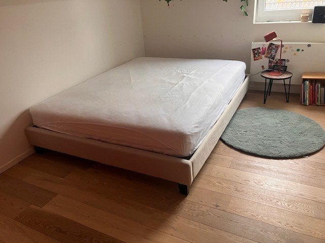 Bed Beliani 160x200 (2 stuks beschikbaar - ppst), Ophalen, Strak modern, Beige, Tweepersoons