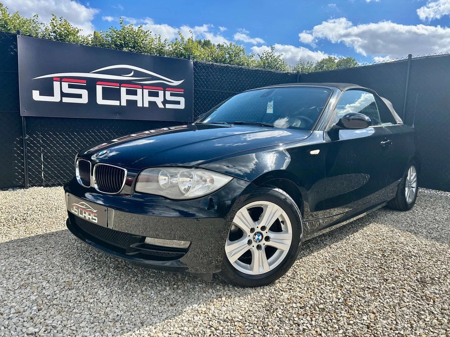 BMW 1 Serie 118 d*CABRIOLET*SIÉGES CHAUFF.*AIRCO*VEHICULE P, Auto's, 1 Reeks, Zwart, Cabriolet, https://public.car-pass.be/vhr/03adf419-d672-4ac0-bd64-7c7894ffe8e9