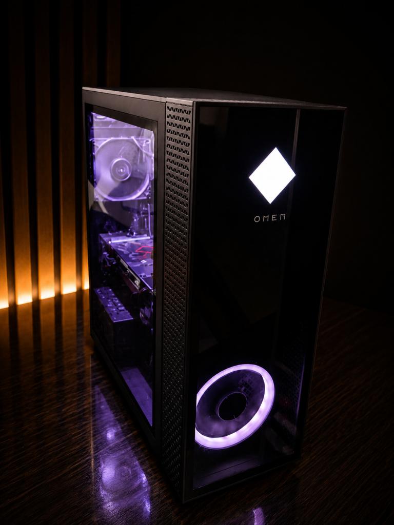 HP OMEN Gaming PC – RX 6600 XT / Ryzen 7 5700G / 1TB SSD, Ophalen of Verzenden, Zo goed als nieuw, Gaming, SSD