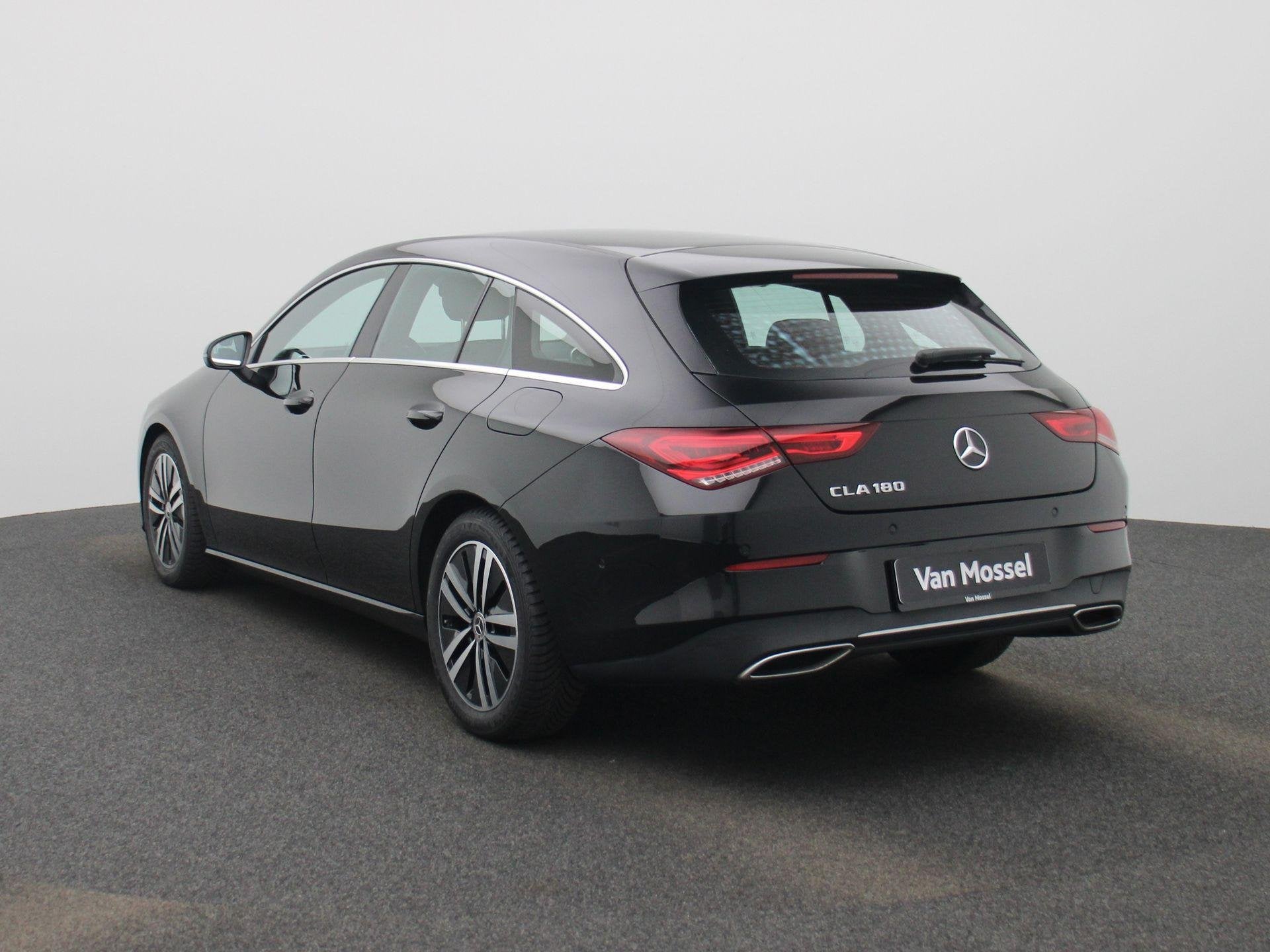 Mercedes-Benz CLA Shooting Brake CLA 180 Business Line NAVI, Auto's, Mercedes-Benz, CLA, Stof, Gebruikt, Zwart