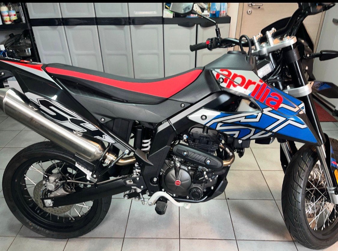 Aprilia sx 125, Fietsen en Brommers, Brommers | Derbi, Ophalen, Zo goed als nieuw