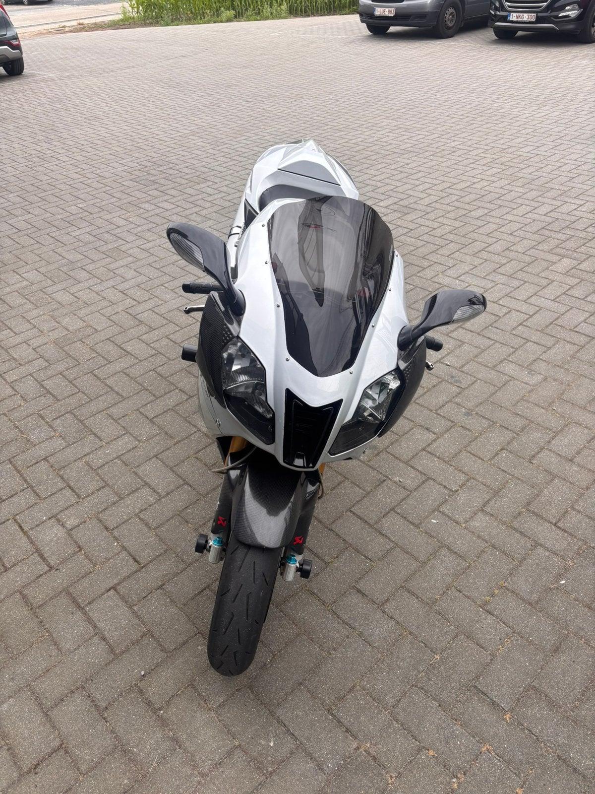 Aprillia rsv 1000 factory, Motos, 2 cylindres, Sport, Particulier