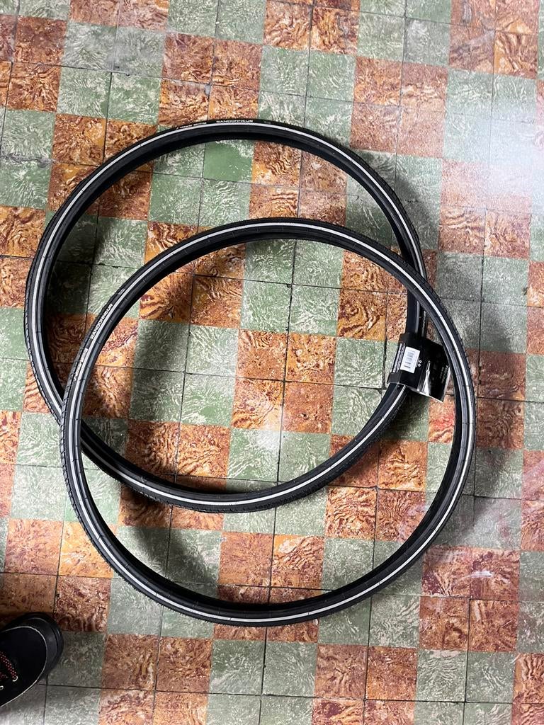 Nieuwe fiets banden Vittoria 700x28 c, Fietsen en Brommers, Ophalen, Zo goed als nieuw